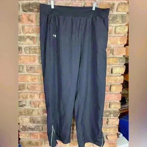 Under Armour black wind pants size XXL - Picture 1 of 4